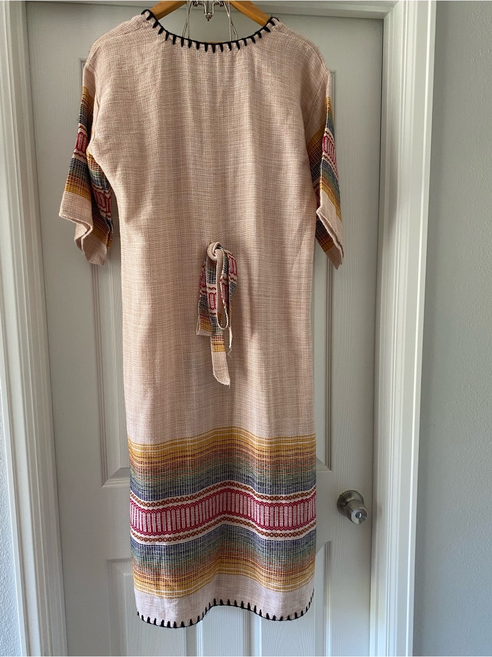 Vintage Handloomed Embroidered Kaftan - Picture 5 of 6